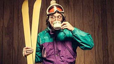 Skihut Themafeest: Jodelen, flügel drinken, mutsen op gaaan Skihut Themafeest: Jodelen, flügel drinken, mutsen op gaaan